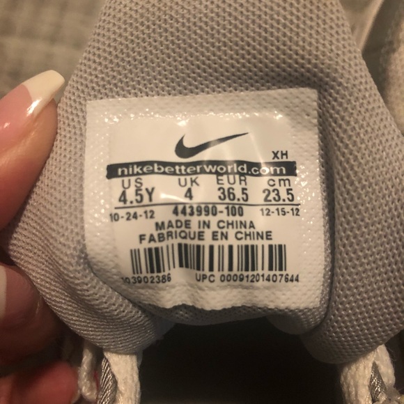 Nike Air Max 270 React Shoes in Black/Dark Grey/Barely Volt - Picture 6 of 6